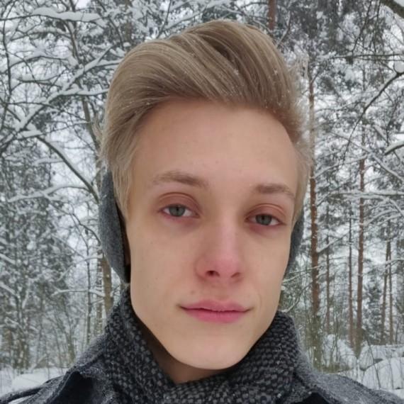 Julian Mäkelä